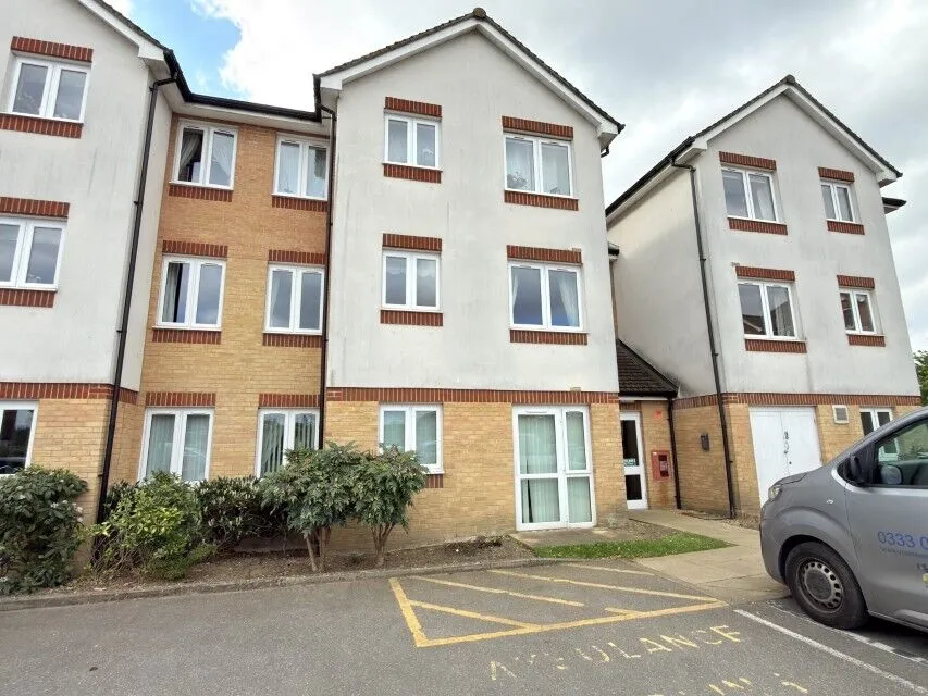 Howth Drive, Woodley, RG5, photo 7