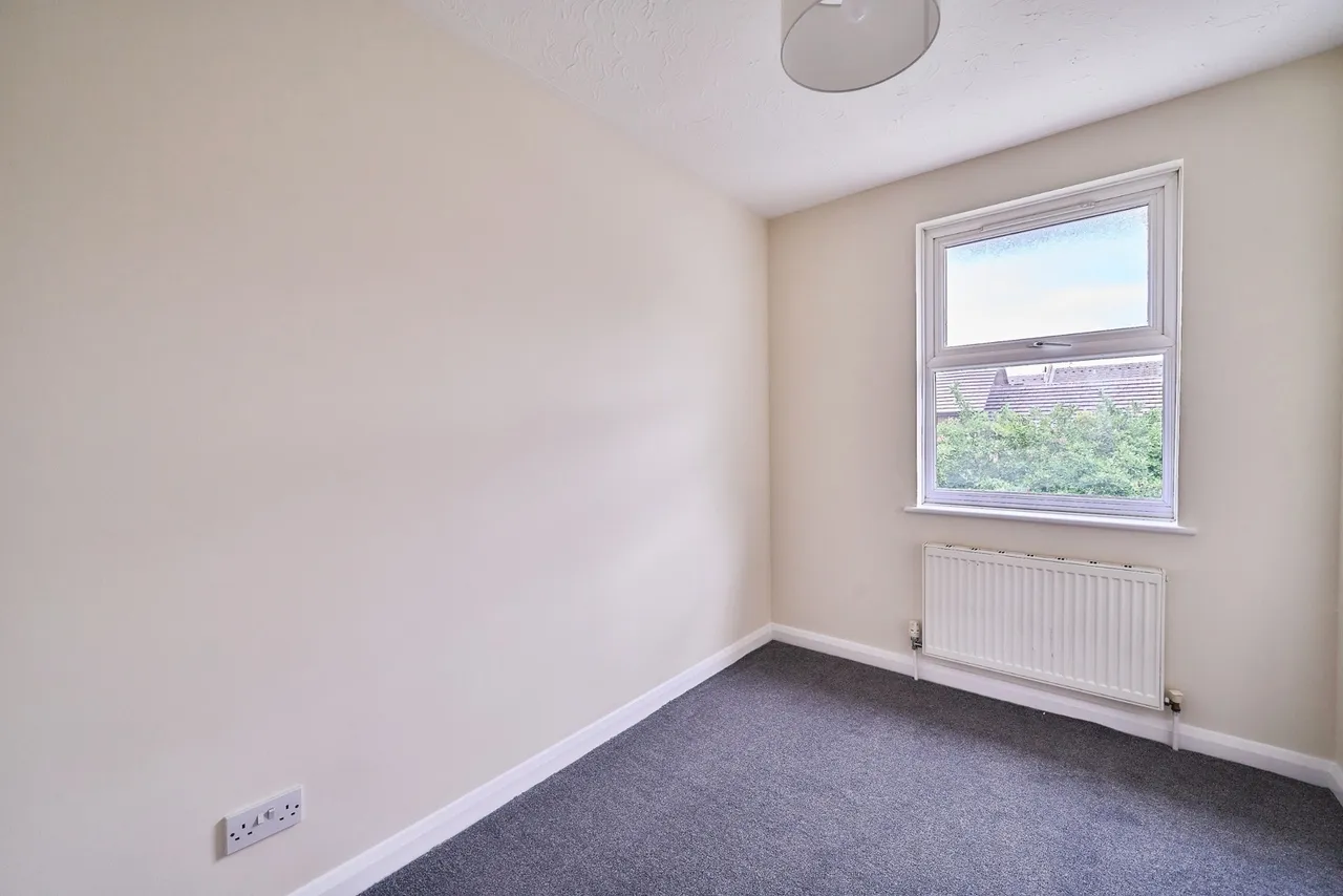 Nutmeg Close, London, E16, photo 15