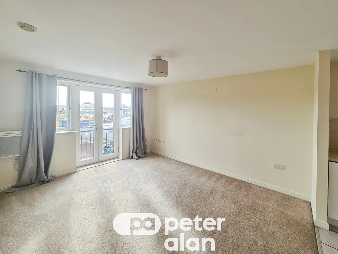 Phillip Court Newport, NP19, photo 2