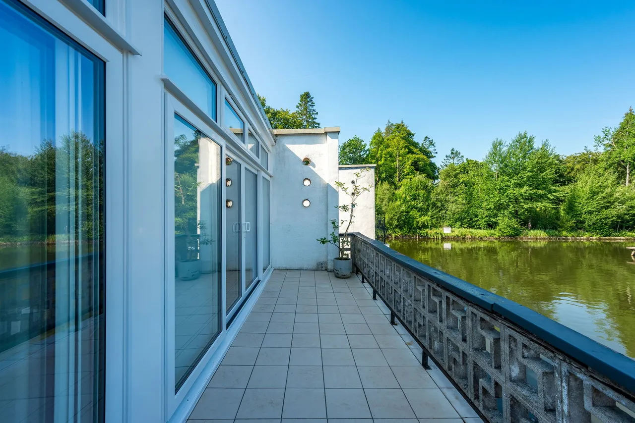 Boathouse, Windermere Marina Village, LA23, photo 14