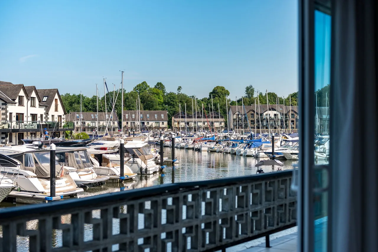 Boathouse, Windermere Marina Village, LA23, photo 12