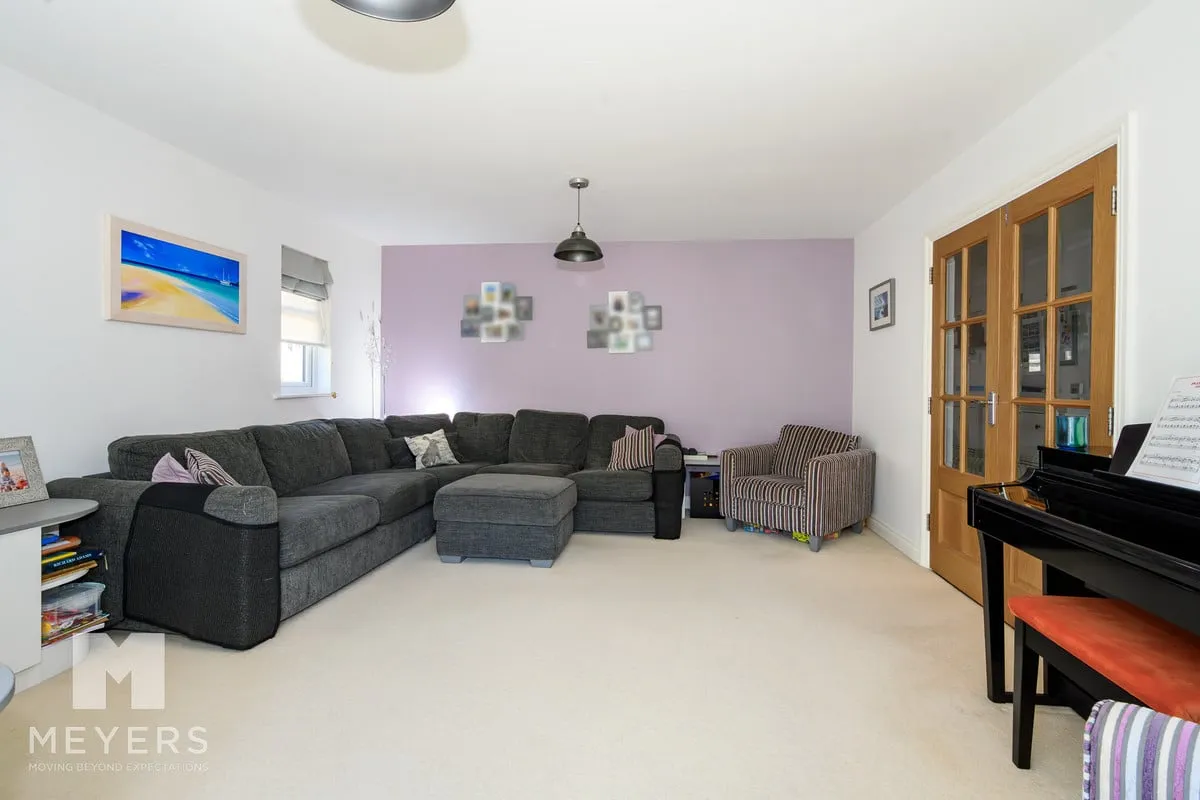 Broadshard Lane, Ringwood, BH24, photo 7