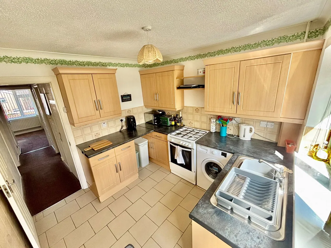 Beaconsfield Court, Sketty, SA2, photo 6