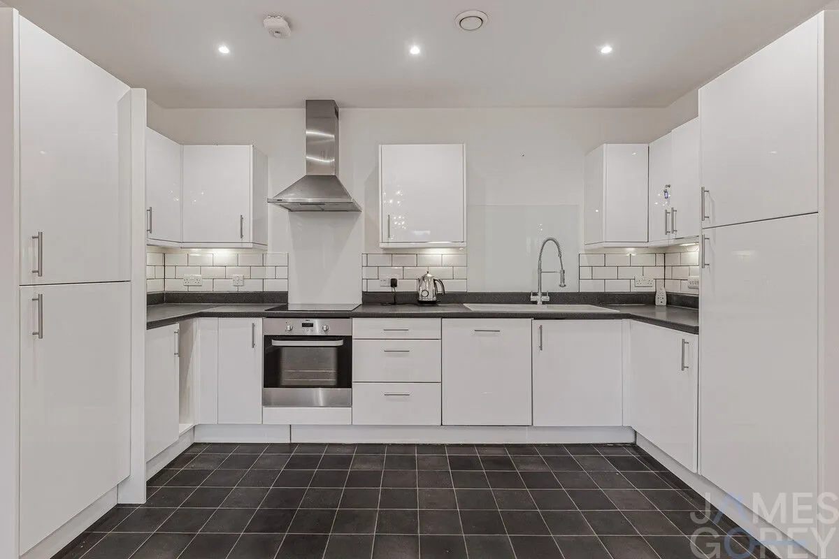 Callender Road, Erith, DA8, photo 2