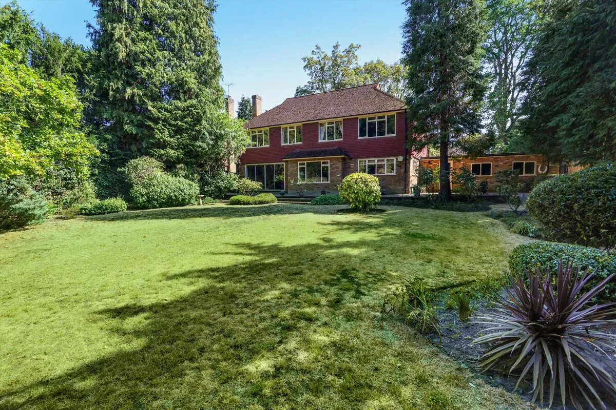 Firfields, Weybridge, KT13, photo 14