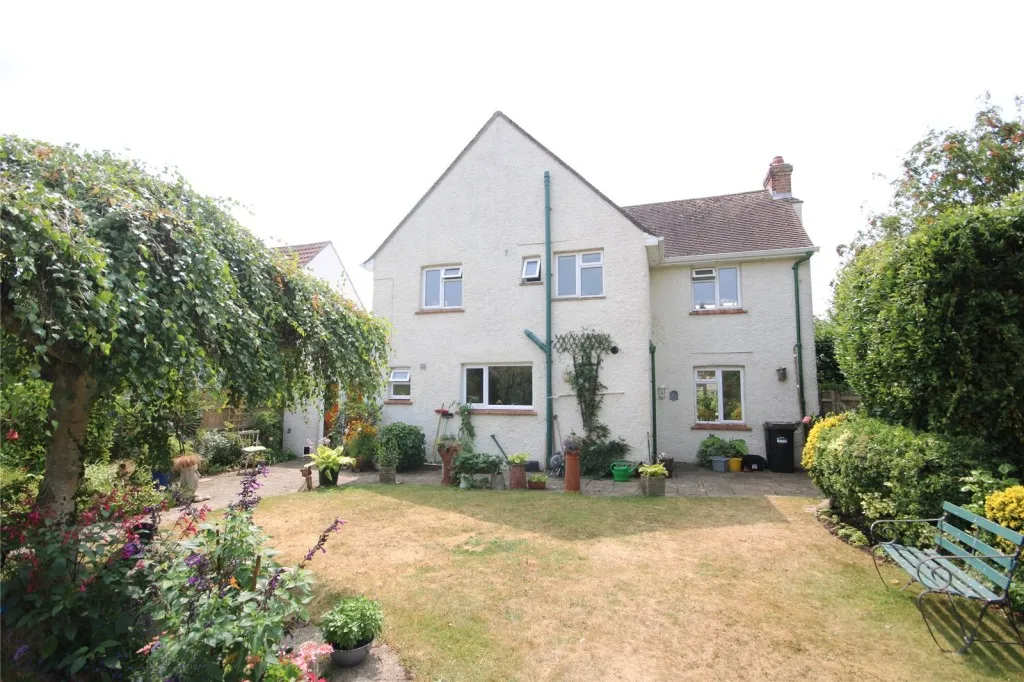 New Milton, Hampshire, photo 12