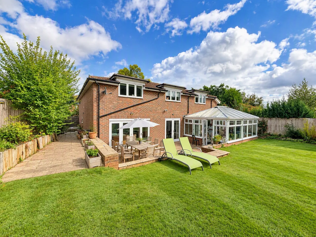 5 bed house to rent, Yardley Park Road, Tonbridge, TN9