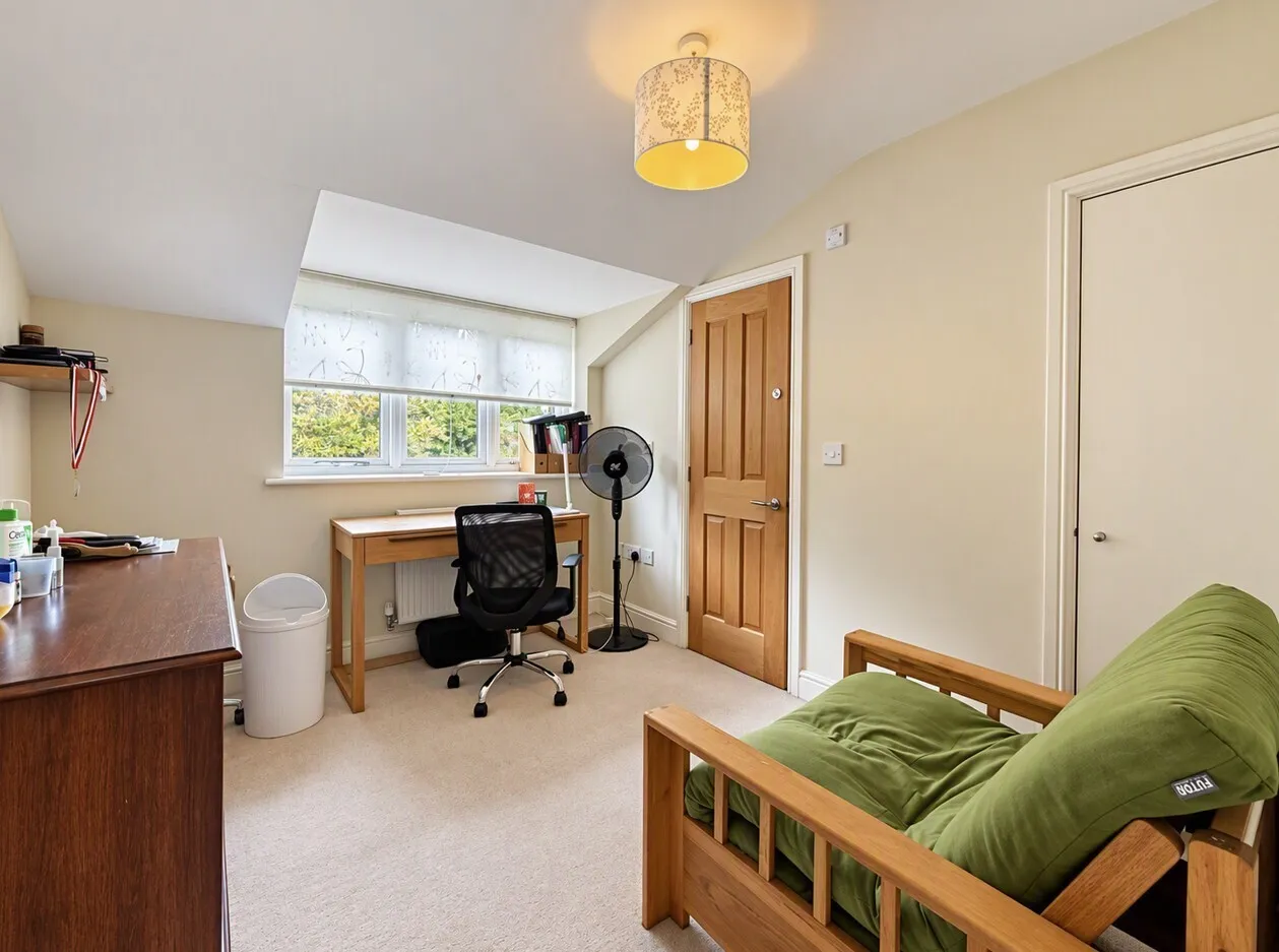 Yardley Park Road, Tonbridge, TN9, photo 12