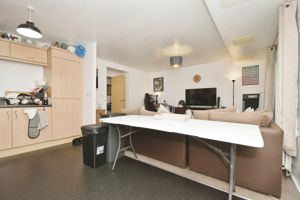 Park Grange Mount, Sheffield, South Yorkshire, S2, photo 3