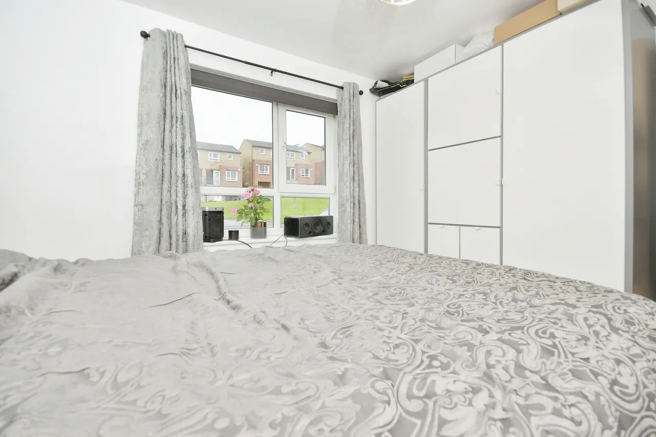 Park Grange Mount, Sheffield, South Yorkshire, S2, photo 11