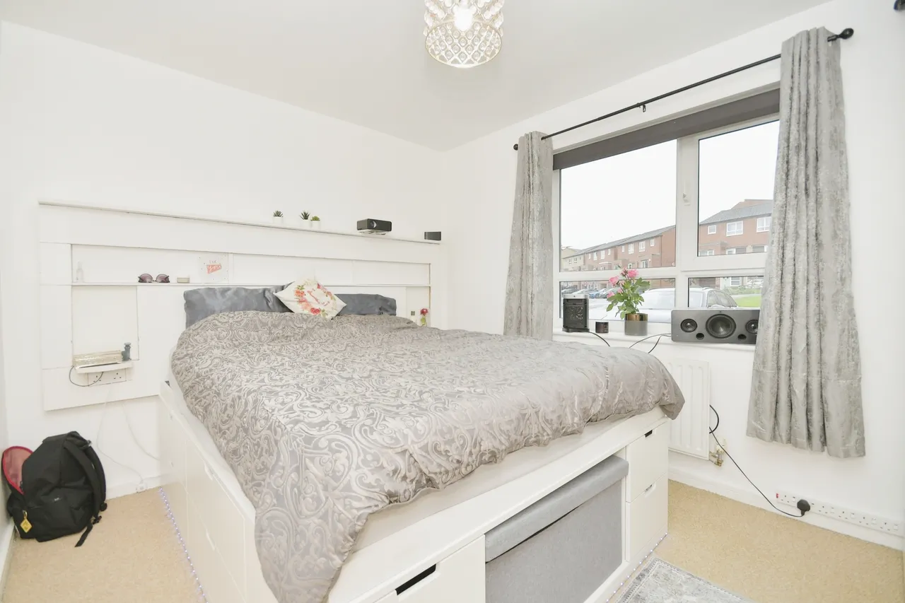 Park Grange Mount, Sheffield, South Yorkshire, S2, photo 7