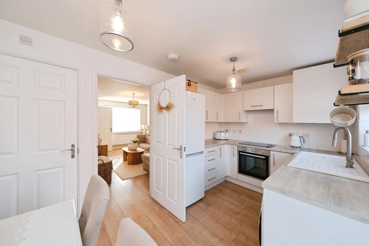 Poppy Avenue, New Ollerton, Newark, Nottinghamshire, NG22, photo 5
