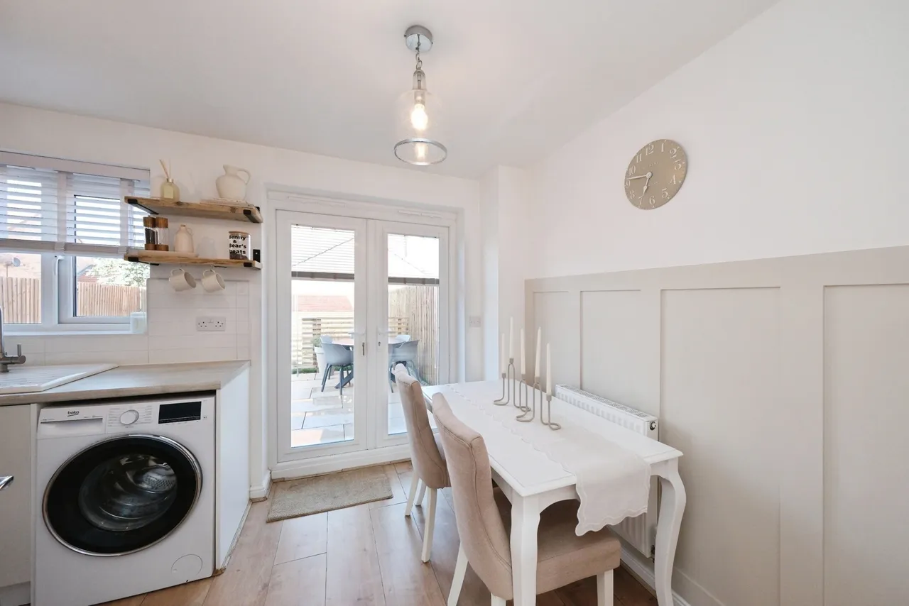 Poppy Avenue, New Ollerton, Newark, Nottinghamshire, NG22, photo 6