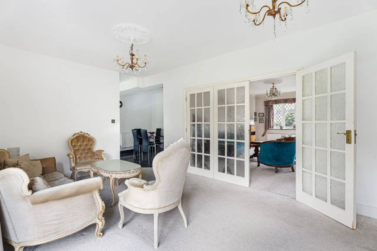 Dorset Drive, Edgware, HA8, photo 9