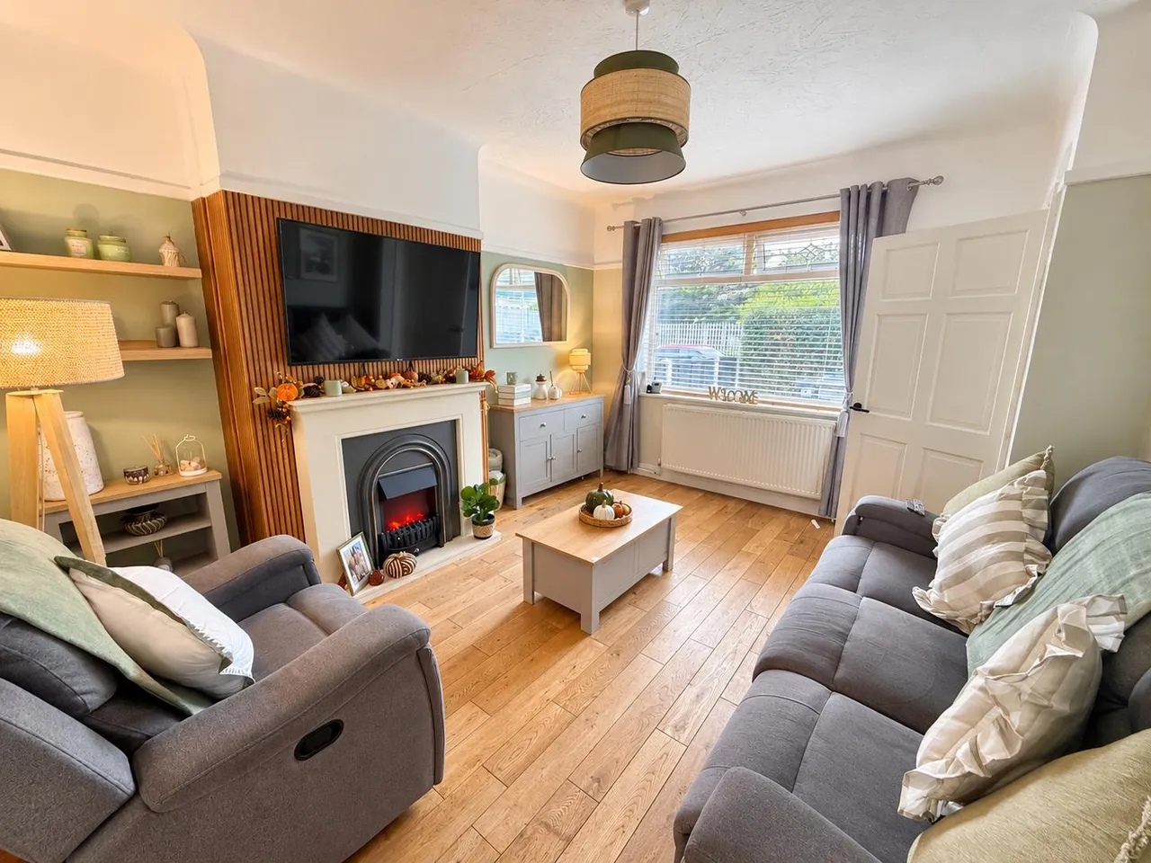 Eastway, Wirral, CH46, photo 3