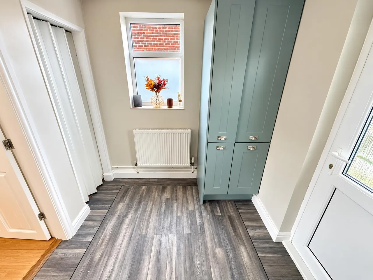 Eastway, Wirral, CH46, photo 7