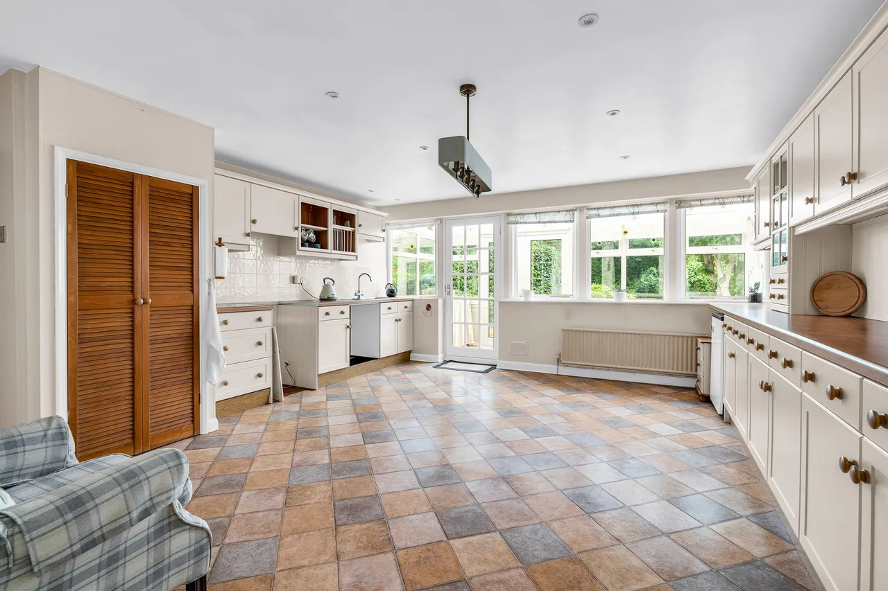 Muster Horse Shoe Hill, Great Hormead, Buntingford, SG9 0NL, photo 7
