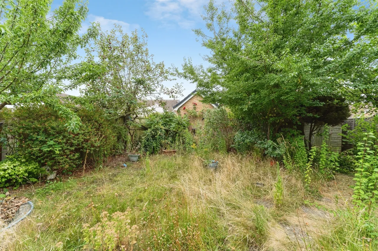 Robingoodfellows Lane, March, photo 4