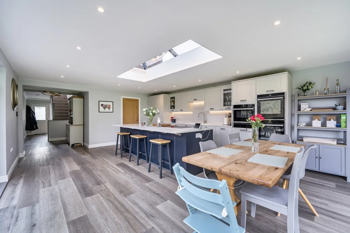 Mill Close Horsham RH13, photo 5