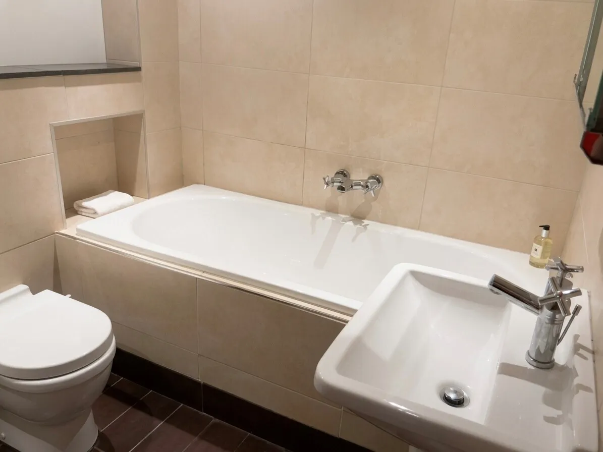 Ancorage Road, B74, photo 7