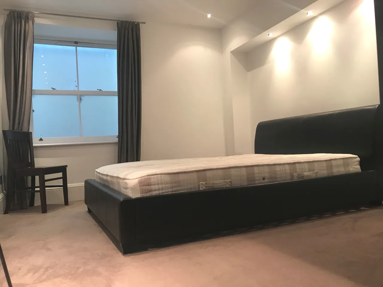 Ancorage Road, B74, photo 5