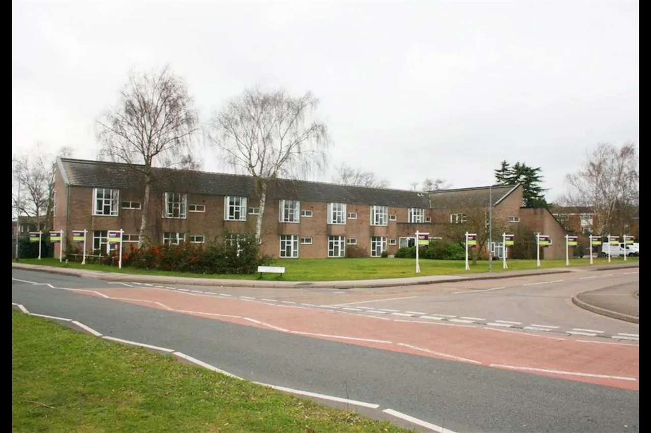 1 bed flat to rent, Bracknell, RG12