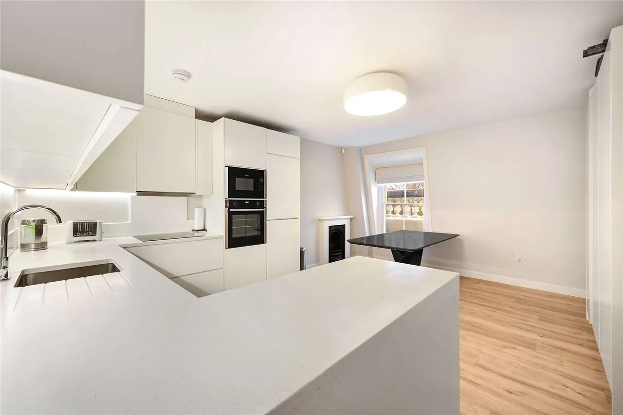 Cranley Gardens, Chelsea, London, SW7 3DA, photo 2