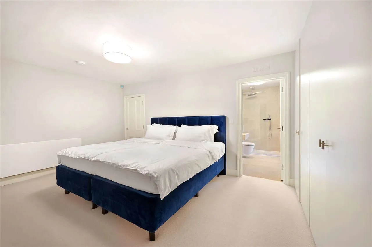Cranley Gardens, Chelsea, London, SW7 3DA, photo 3