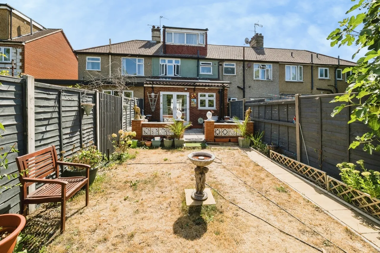 Milton Avenue, Hornchurch, RM12, photo 4