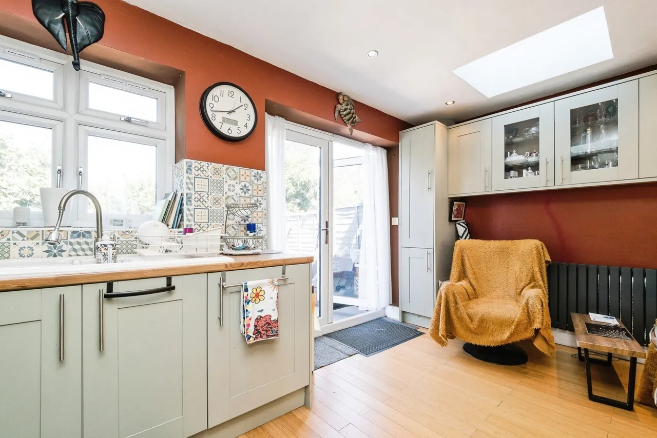 Milton Avenue, Hornchurch, RM12, photo 11
