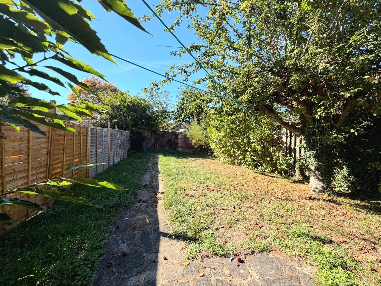 Willow Way, Woking, GU22, photo 5