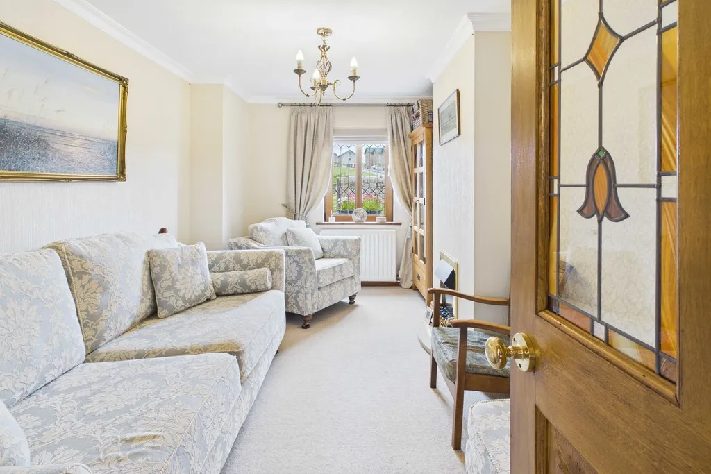 London Road, Lindal, LA12, photo 5