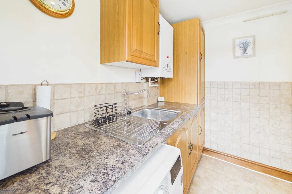 London Road, Lindal, LA12, photo 14