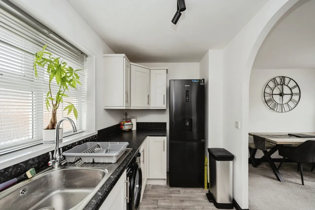 Glan Yr Afon, Gorseinon, SA4, photo 12