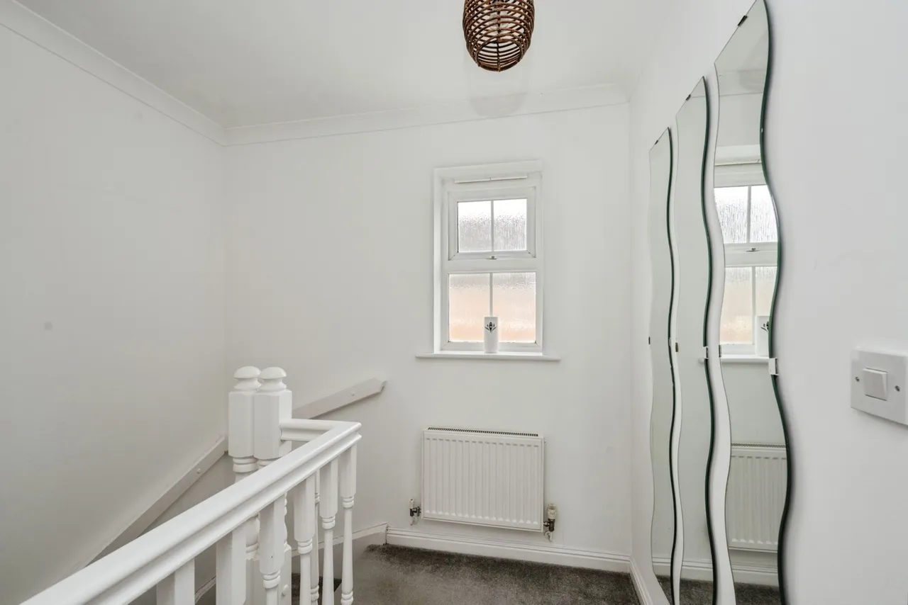 Glan Yr Afon, Gorseinon, SA4, photo 6
