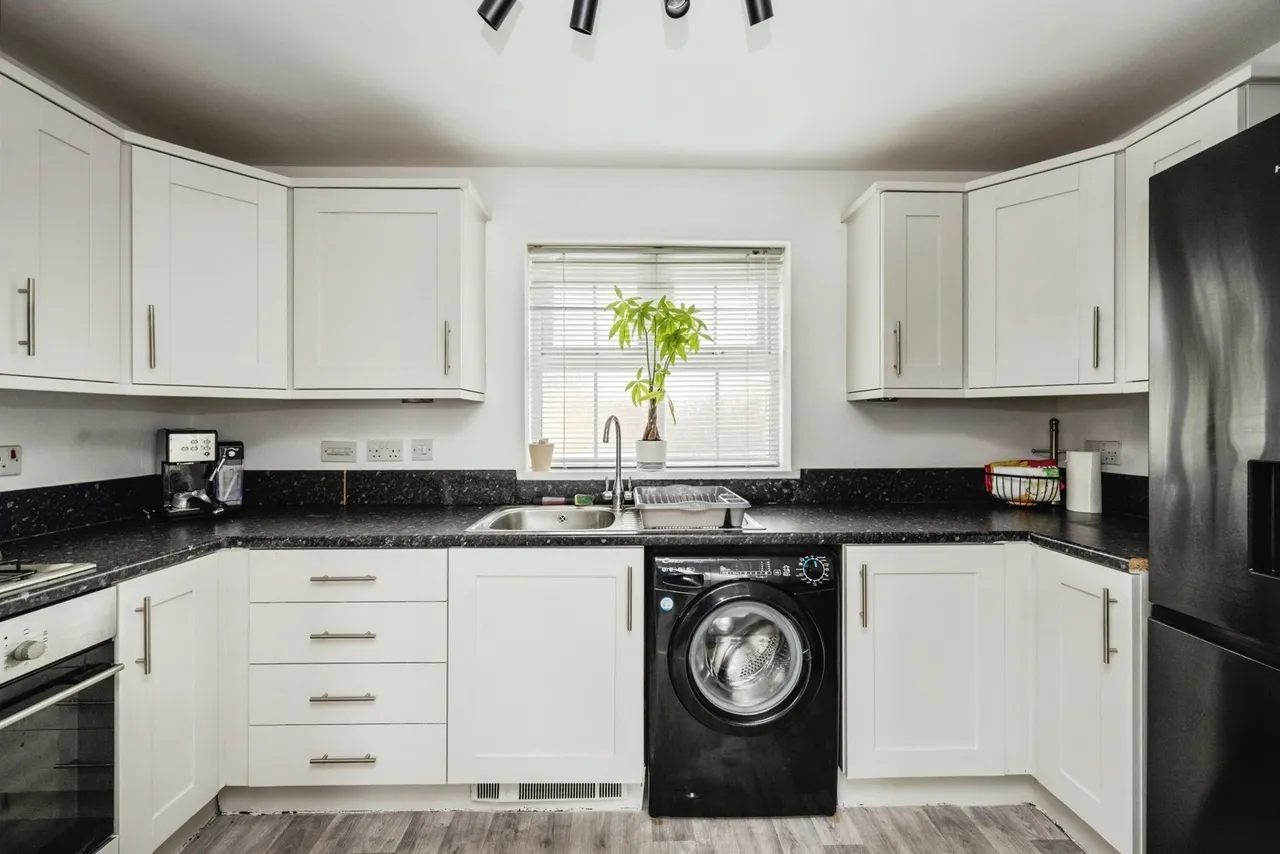 Glan Yr Afon, Gorseinon, SA4, photo 11
