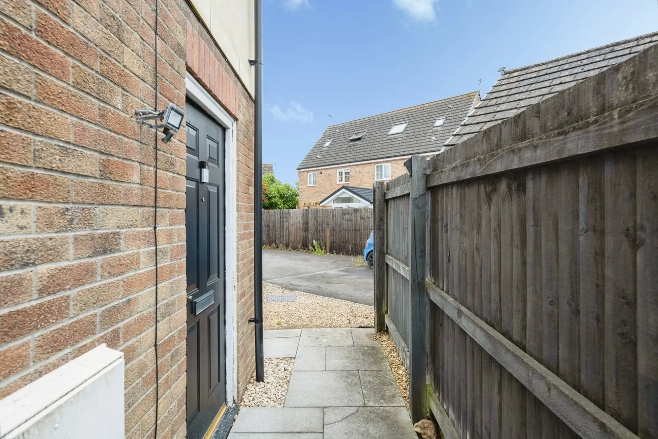 Glan Yr Afon, Gorseinon, SA4, photo 19