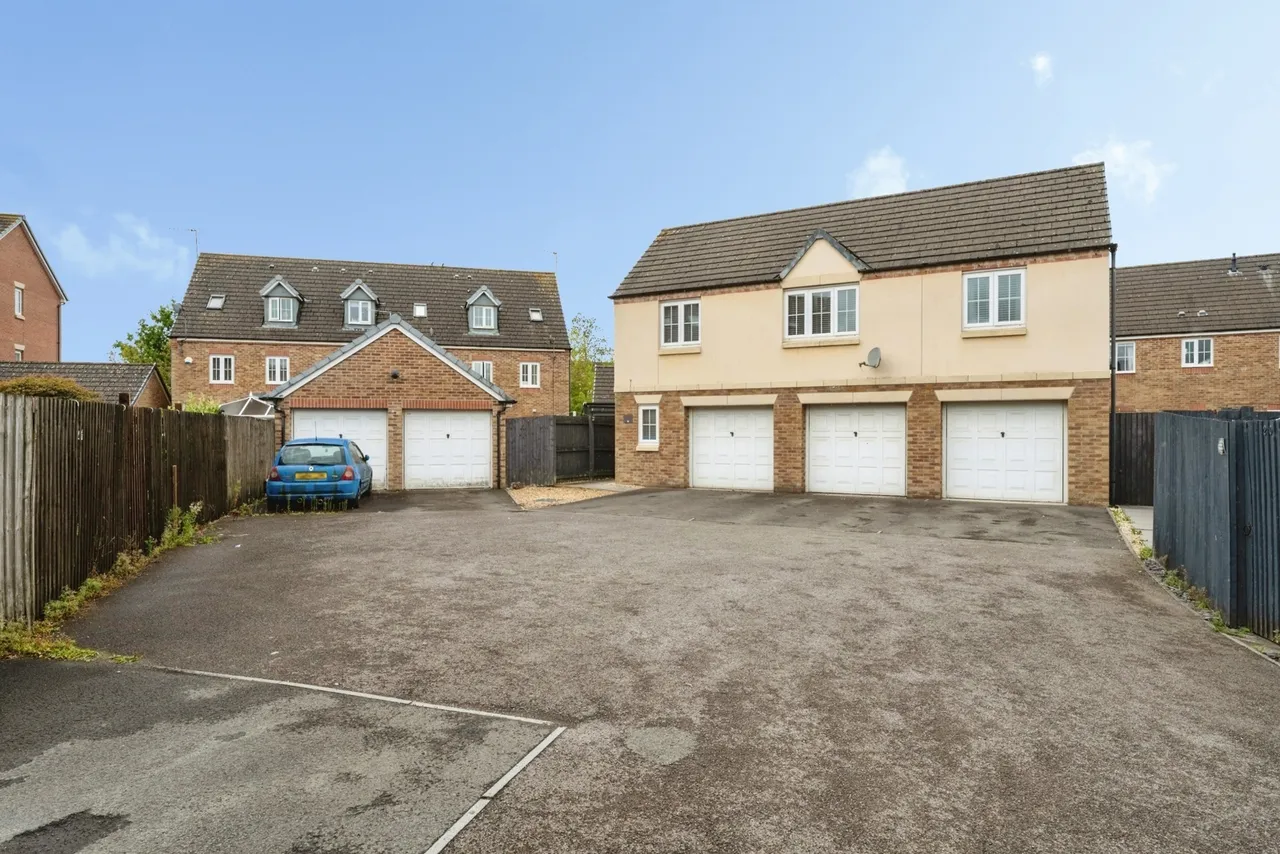 Glan Yr Afon, Gorseinon, SA4, photo 20