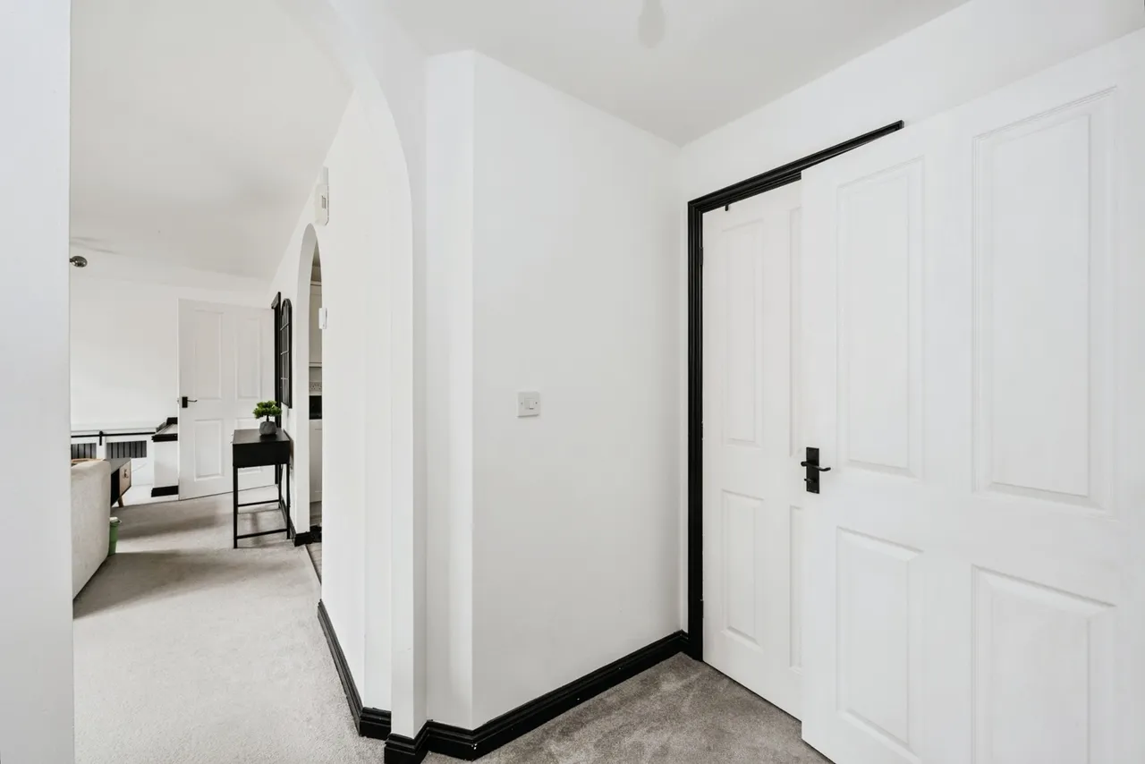 Glan Yr Afon, Gorseinon, SA4, photo 14