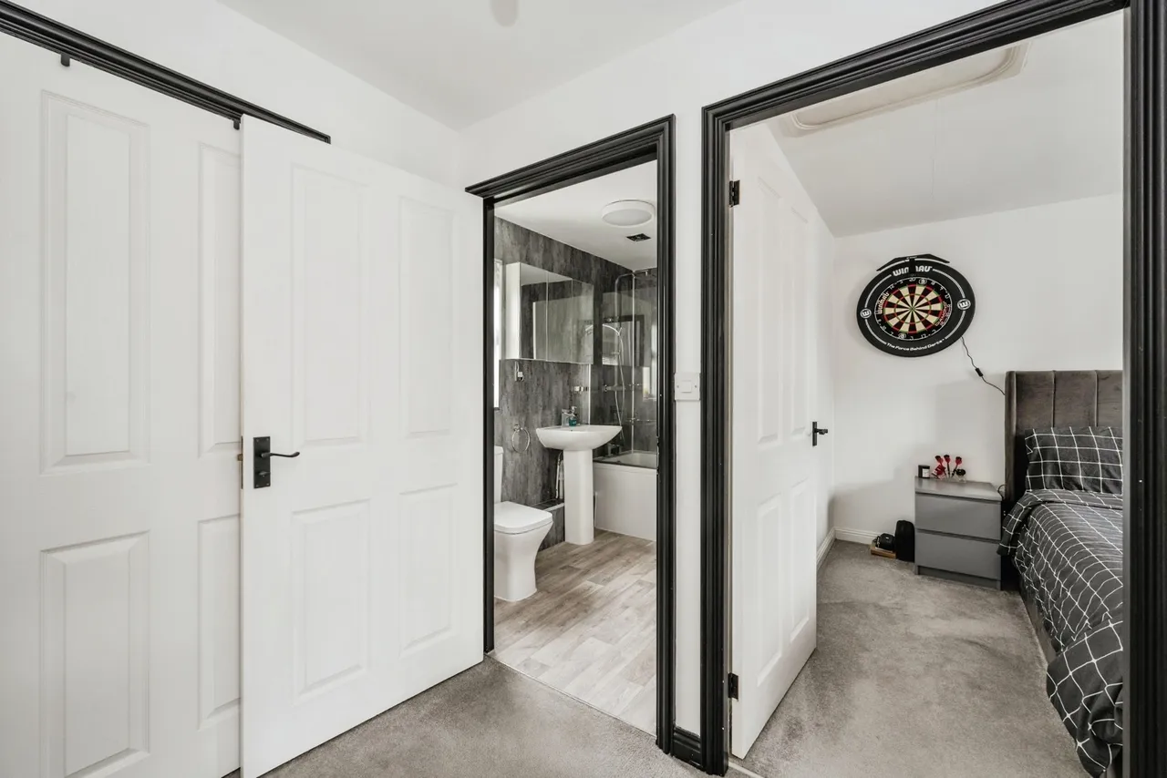 Glan Yr Afon, Gorseinon, SA4, photo 16