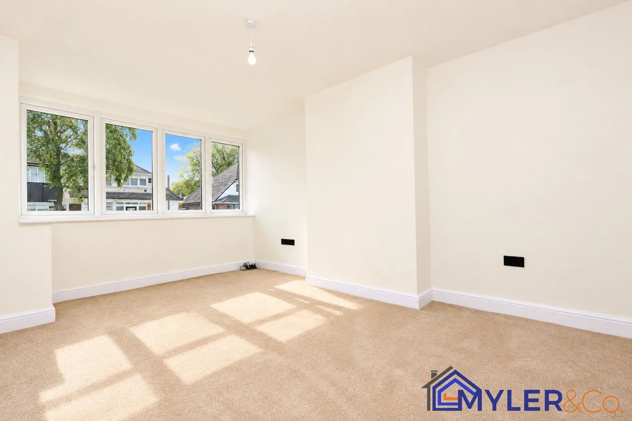 Lynton Crescent, Widnes, photo 3