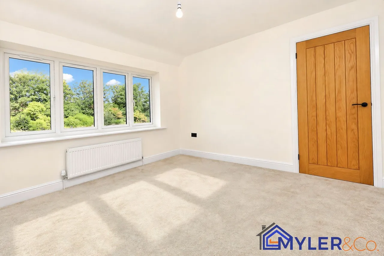 Lynton Crescent, Widnes, photo 13