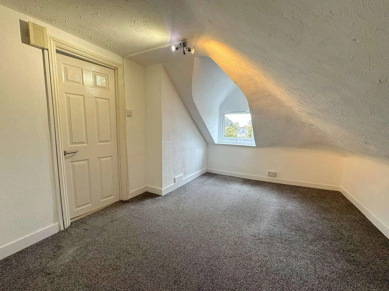 Miskin Road, Dartford, DA1, photo 8