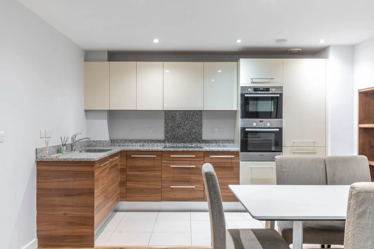 2 Victoria Court, Howard Road, Stanmore, photo 6
