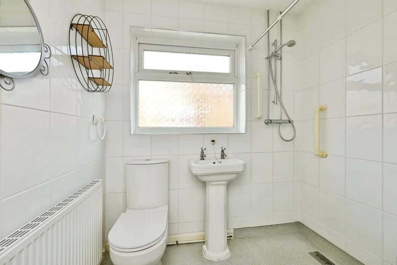Holyrood Rise, Bramley, Rotherham, South Yorkshire, S66, photo 15