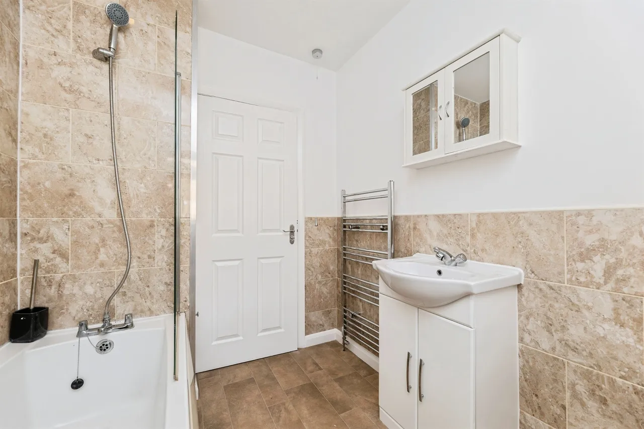 The Croft, Badsworth, WF9, photo 12