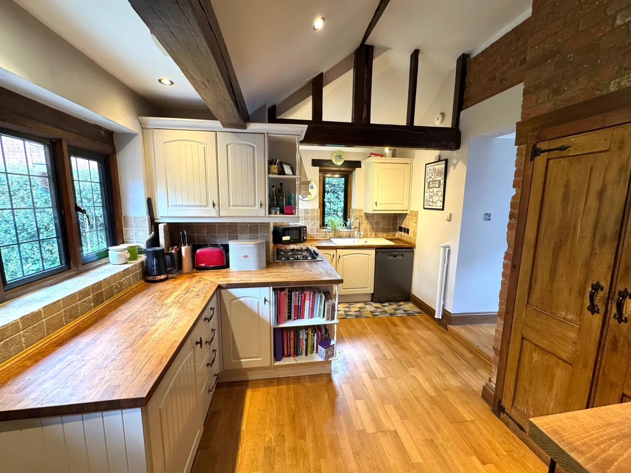 Middle Hill Surrey Egham, TW20, photo 11