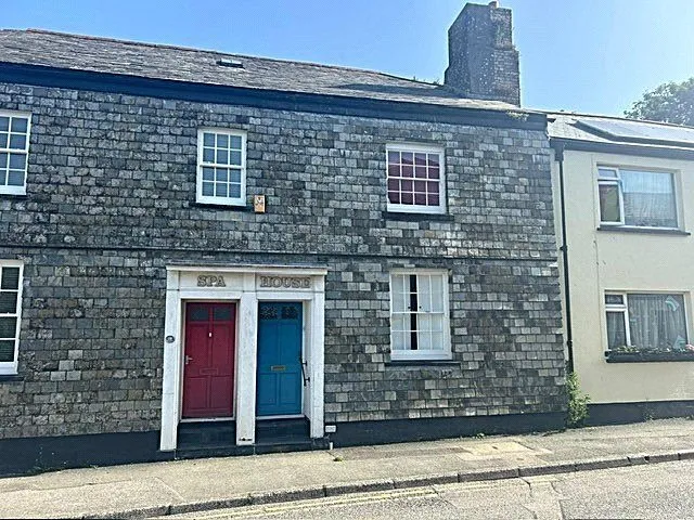 3 bed property for sale — West Street, Liskeard, Cornwall, PL14