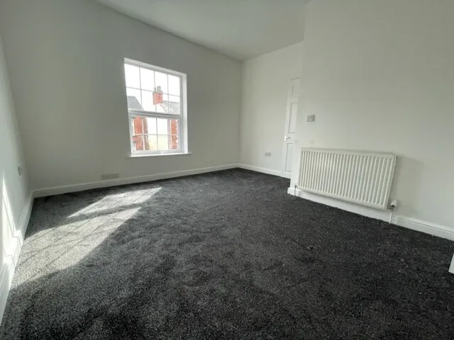 Alexandra Street, Kirkby-In-Ashfield, NG17, photo 7