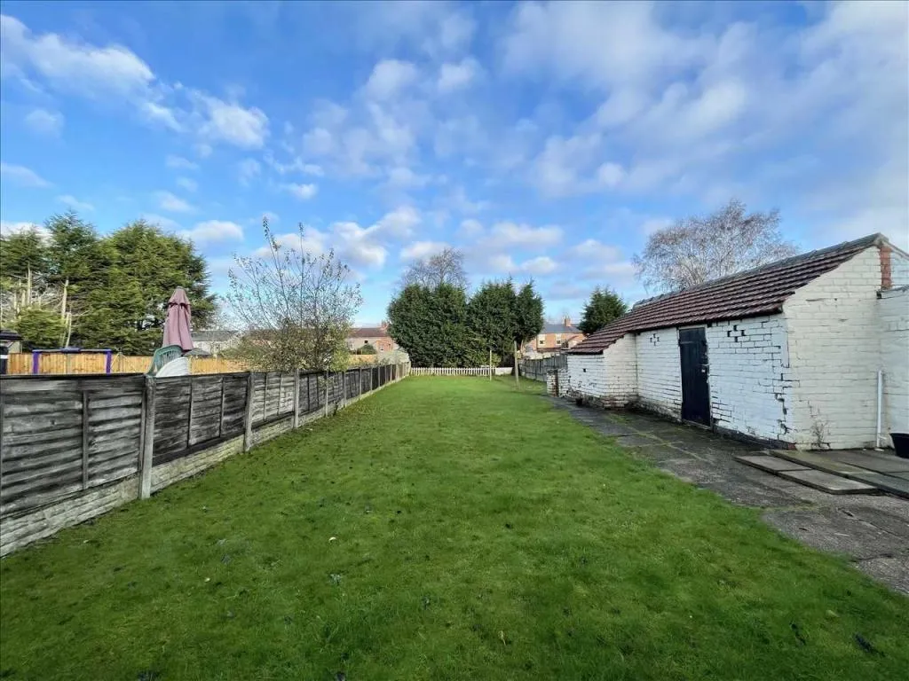 Alexandra Street, Kirkby-In-Ashfield, NG17, photo 11
